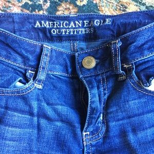 American Eagle Classic Blue Jeans